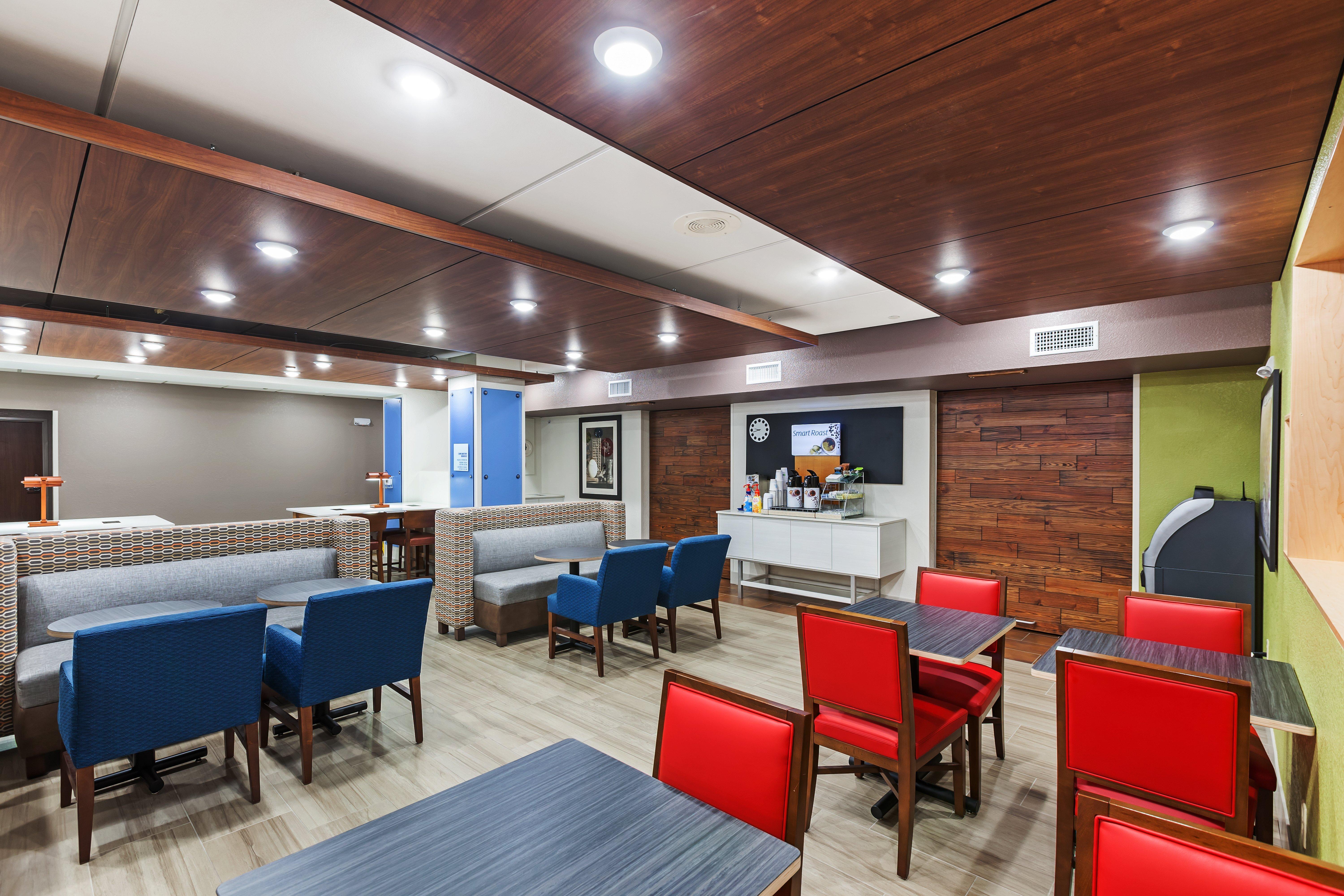 Holiday Inn Express Hotel & Suites Dallas Lewisville By Ihg Esterno foto