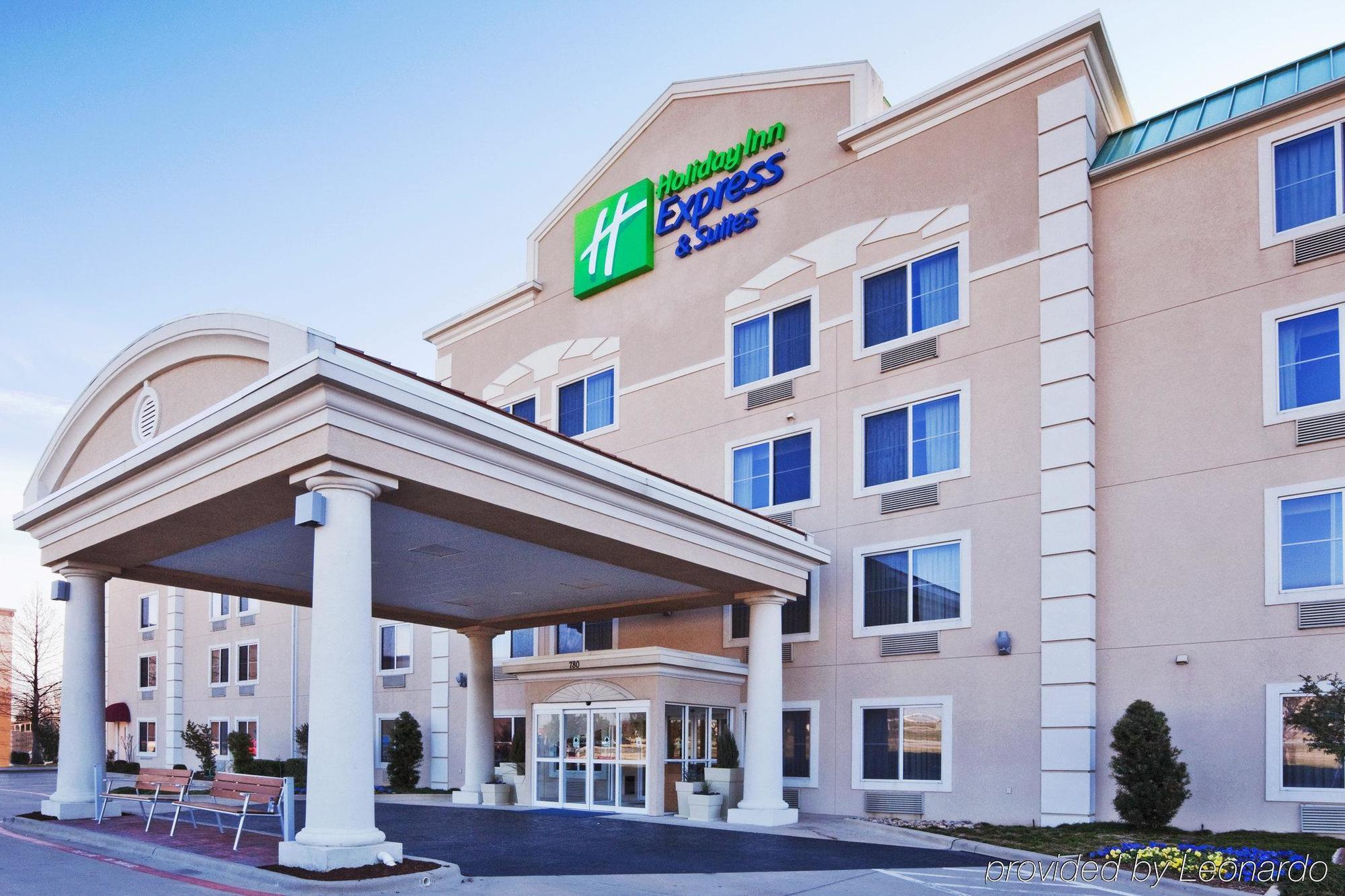 Holiday Inn Express Hotel & Suites Dallas Lewisville By Ihg Esterno foto